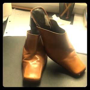 Camel leather mules